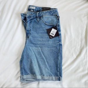 Ava & Viv High Rise Bermuda No Gap Waistband Shorts